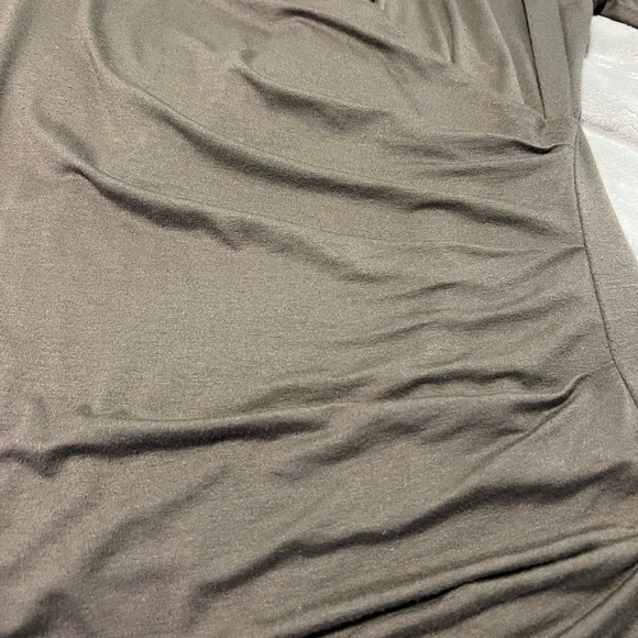 Ann Taylor Olive green ruched front | Wrap style size M - Picture 8 of 9